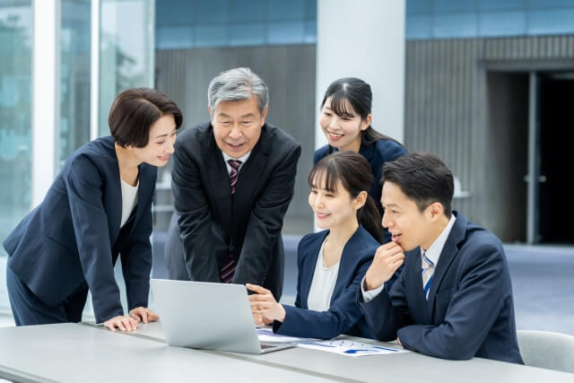 新規事業を推進するための社内協力体制を構築するポイント